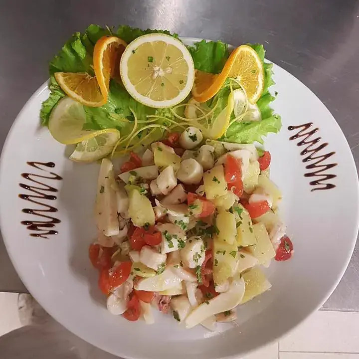 Insalata di mare gamberi polpo La Fenice Bazzano